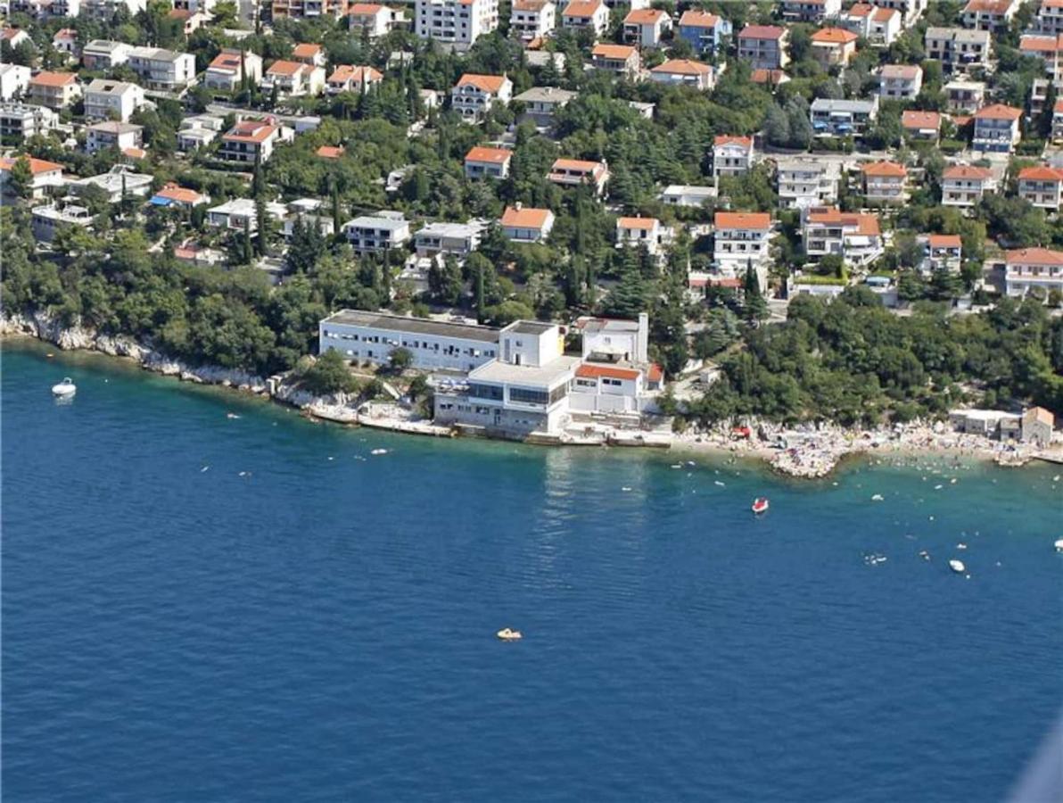 Apartments Simona Crikvenica Eksteriør billede